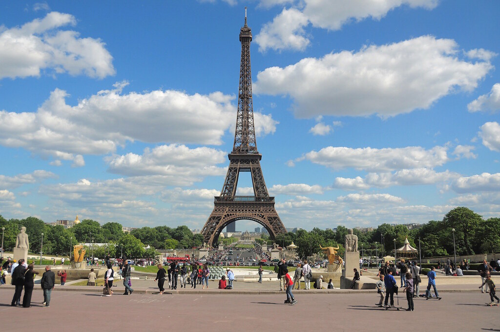 Tourist attractions in Paris